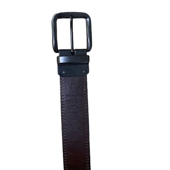 Levi's Other - Levi’s Brown Genuine Leather Belt with Charcoal Buckle